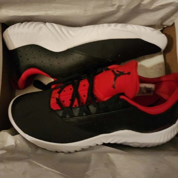 Jordan Other - Jordan proto Lyte black/white/red 11.5 NWT NIB